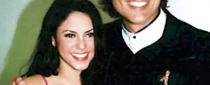 Shakira y Osvaldo Ríos (1997) Shakira y Osvaldo Ríos (1997)