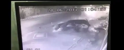 Un hombre muere en un accidente de coche mientras tenía sexo con una pasajera Un hombre muere en un accidente de coche mientras tenía sexo con una pasajera