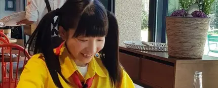 Moeazu, la japonesa que se come 11 paellas en 3 días Moeazu, la japonesa que se come 11 paellas en 3 días
