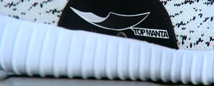 Los manteros crean una marca propia, “top manta" Los manteros crean una marca propia, “top manta"