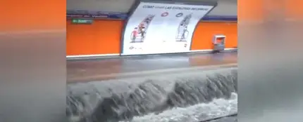 Una estación del metro de Madrid inundada Una estación del metro de Madrid inundada