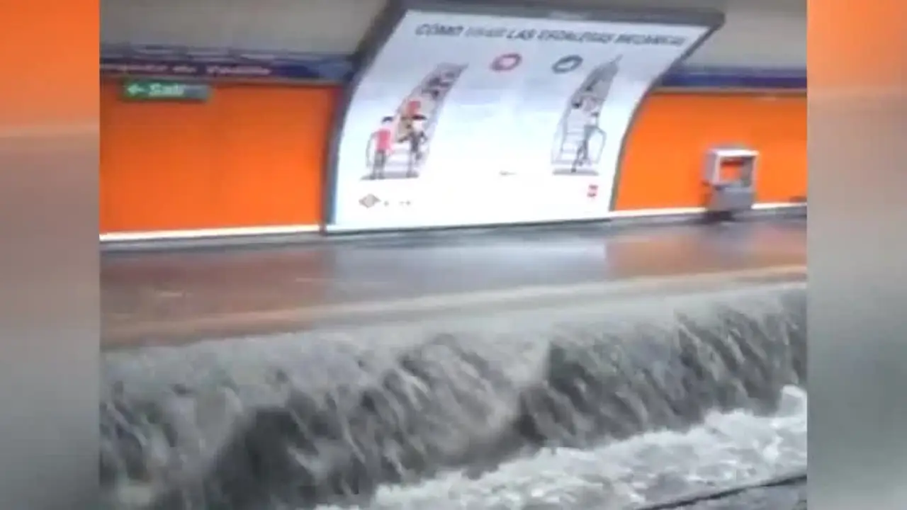 Una estación del metro de Madrid inundada Una estación del metro de Madrid inundada