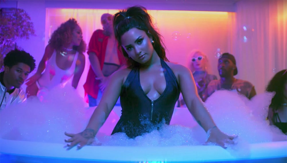 Demi Lovato en el videoclip de 'Sorry Not Sorry'