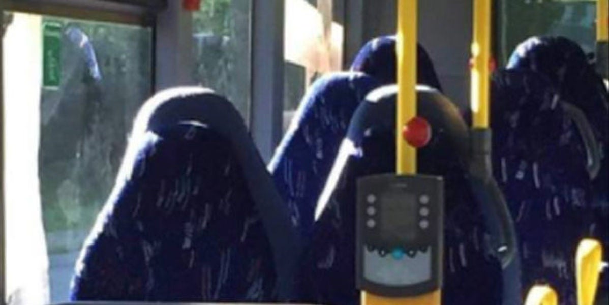 Imagen que confudió a los racistas con un burka