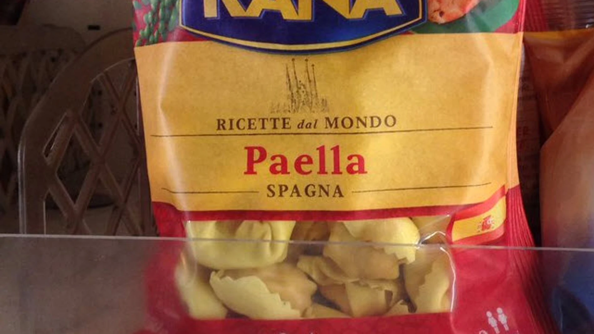 Pasta rellena de paella Pasta rellena de paella