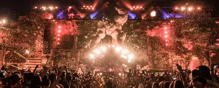 Hardwell en el mainstage de Medusa Sunbeach Festival 2017 Hardwell en el mainstage de Medusa Sunbeach Festival 2017