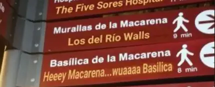 Letrero de Sevilla mal traducido que arrasa en Twitter Letrero de Sevilla mal traducido que arrasa en Twitter
