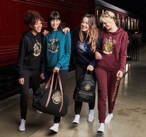 Primark lanza una colección basada en ‘Harry Potter’ para todos los amantes de la saga Primark lanza una colección basada en ‘Harry Potter’ para todos los amantes de la saga
