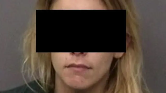 Entra a robar y se queda dormida desnuda