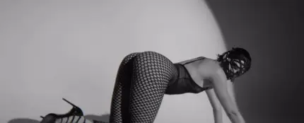 Jessie J en su último videoclip, Think About That Jessie J en su último videoclip, Think About That
