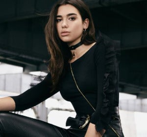 Dua Lipa para Patrizia Pepe Dua Lipa para Patrizia Pepe