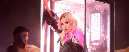 Lady Gaga durante su actuación en Coachella 2017 Lady Gaga durante su actuación en Coachella 2017