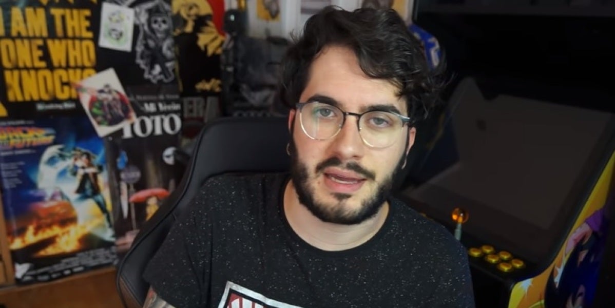 Wismichu, denunciado por un joven