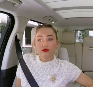 Miley Cyrus se sincera en el Carpool Karaoke Miley Cyrus se sincera en el Carpool Karaoke