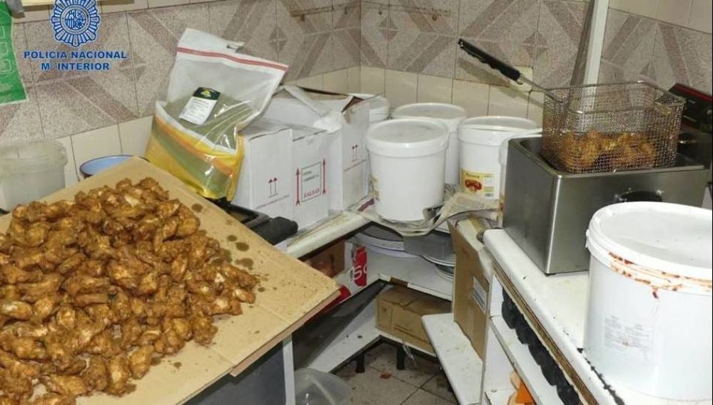 Tres detenidos en un kebab de Pamplona por intoxicación de la comida con raticida