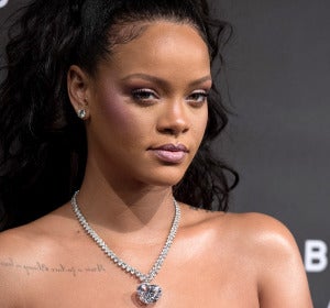 Rihanna presenta su línea de maquillaje, Fenty Beauty, en Londres Rihanna presenta su línea de maquillaje, Fenty Beauty, en Londres