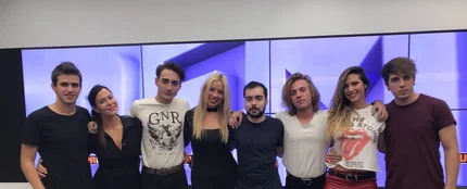 El grupo juvenil Ender con el equipo de Ponte a Prueba El grupo juvenil Ender con el equipo de Ponte a Prueba