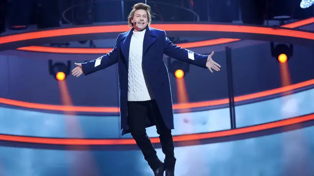 Miquel Fernández imita a Harry Styles