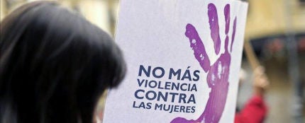 Cartel contra la violencia machista