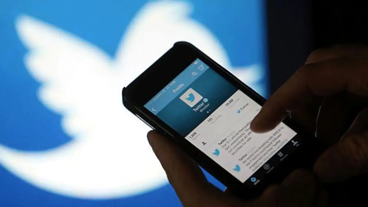 Twitter Twitter