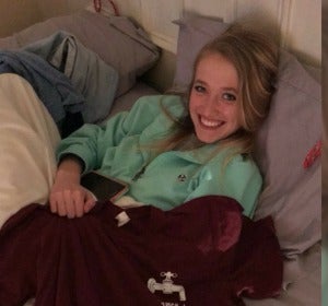 La foto de la novia de Maison Vallance se vuelve viral La foto de la novia de Maison Vallance se vuelve viral