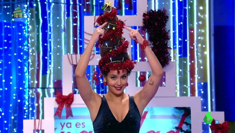Cristina Pedroche y su peinado de árbol de Navidad