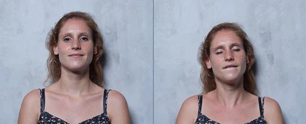 Una mujer tiene un orgasmo Una mujer tiene un orgasmo