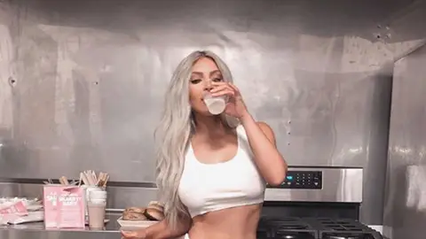 La foto criticada de Kim Kardashian La foto criticada de Kim Kardashian