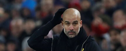 Guardiola durante el encuentro del Liverpool