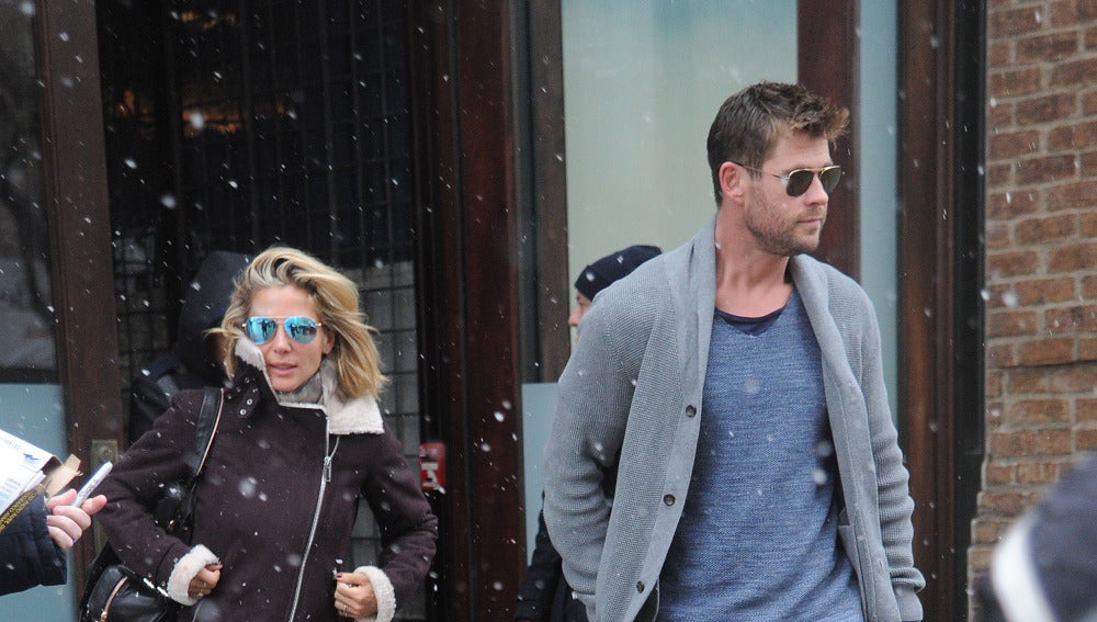 Elsa Pataky y Chris Hemsworth hacen frente al tiempo en Nueva York