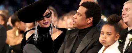 Beyoncé, Jay-Z, y Blue Ivy en la gala de los Grammy 2018 Beyoncé, Jay-Z, y Blue Ivy en la gala de los Grammy 2018