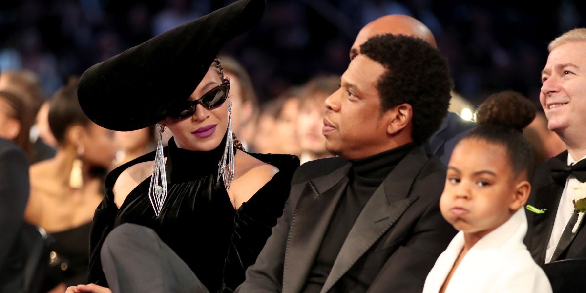 Beyoncé, Jay-Z, y Blue Ivy en la gala de los Grammy 2018