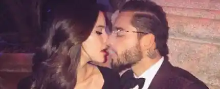 Natalia Barulích felicitando a Maluma Natalia Barulích felicitando a Maluma