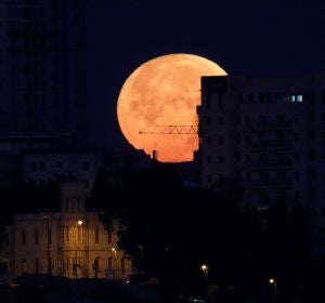 Eclipse total de superluna azul (31-01-2018) Eclipse total de superluna azul (31-01-2018)