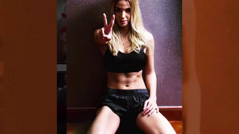 V&iacute;deo: Tamara Gorro muestra la realidad de su cuerpo tras la ces&aacute;rea