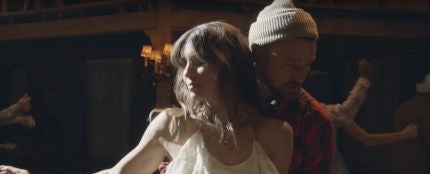 Jessica Biel y Justin Timberlake en el videoclip de &#39;Man Of The Woods&#39;