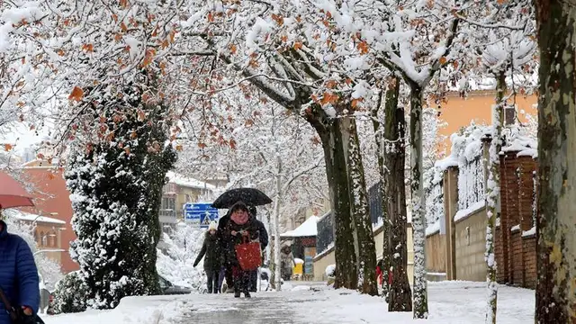Frío y nieve en la ciudad de Teruel