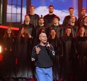 Miquel Fernández vuela alto como R. Kelly con ‘I believe I can fly’ Miquel Fernández vuela alto como R. Kelly con ‘I believe I can fly’