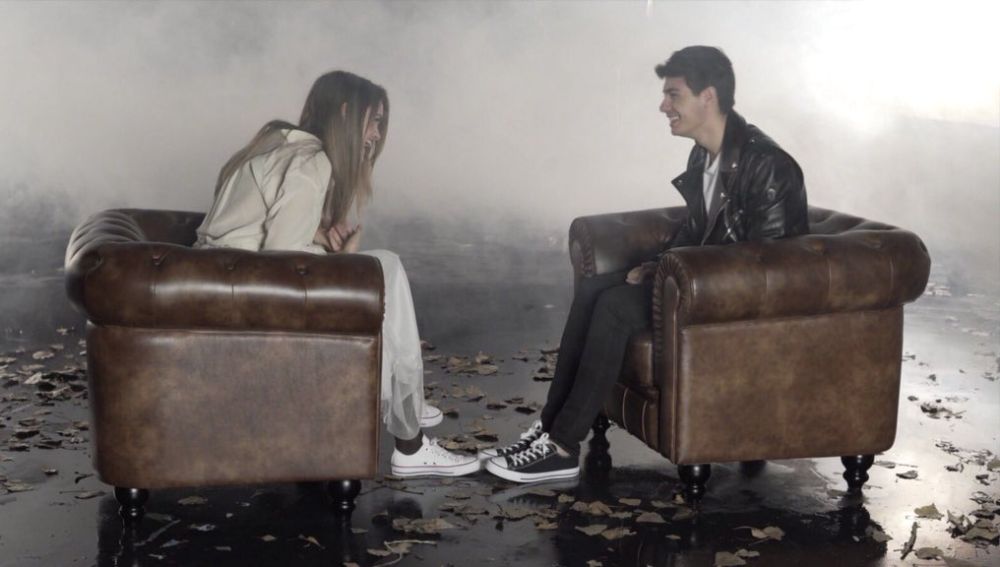 Amaia y Alfred en el rodaje del videoclip de 'Tu Canción'