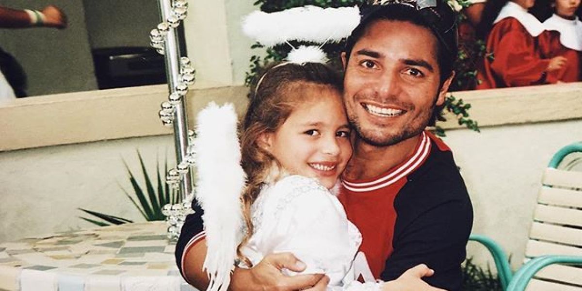 Chayanne junto a su hija Isadora cuando era pequeña