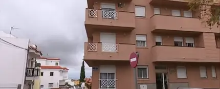 Fallece un joven al intentar escalar por la fachada del edifico donde vivía Fallece un joven al intentar escalar por la fachada del edifico donde vivía