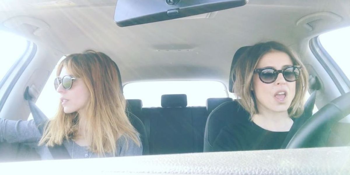 Leticia Dolera baila 'Lo Malo' junto a dos amigas