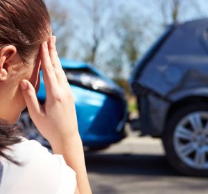 Imagen de un accidente de coche Imagen de un accidente de coche