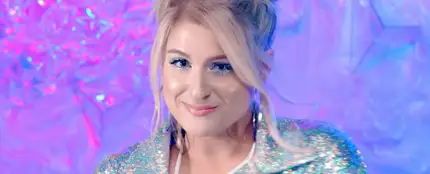 Meghan Trainor en el vídeo de 'No Excuses' Meghan Trainor en el vídeo de 'No Excuses'