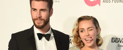 Miley Cyrus y Liam Hemsworth Miley Cyrus y Liam Hemsworth