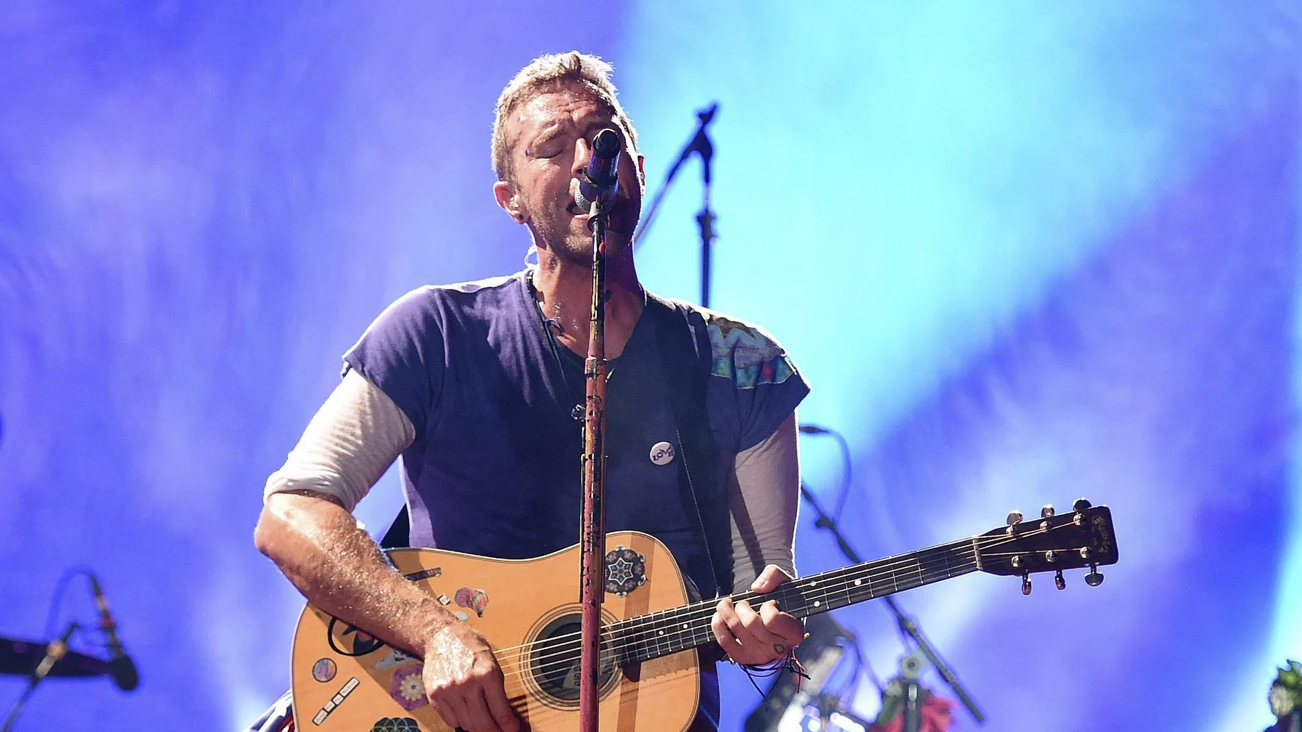 Coldplay y Ed Sheeran, entre otros, recrearán a Elton John en un nuevo disco Coldplay y Ed Sheeran, entre otros, recrearán a Elton John en un nuevo disco