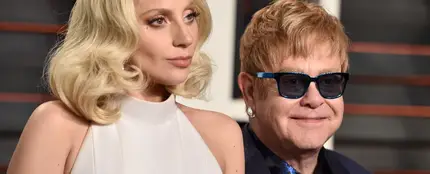Elton John y Lady Gaga Elton John y Lady Gaga