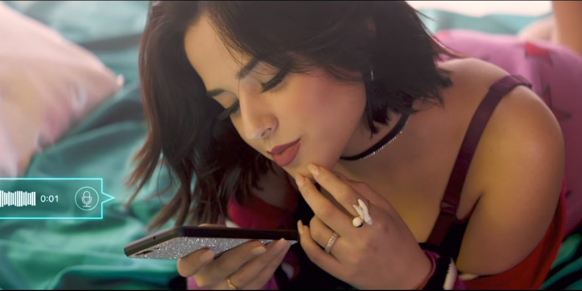 Becky G en el vídeo de 'Ya es hora'