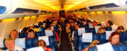 Que probabilidad tienen los pasajeros de un avion de contagiarse de gripe
