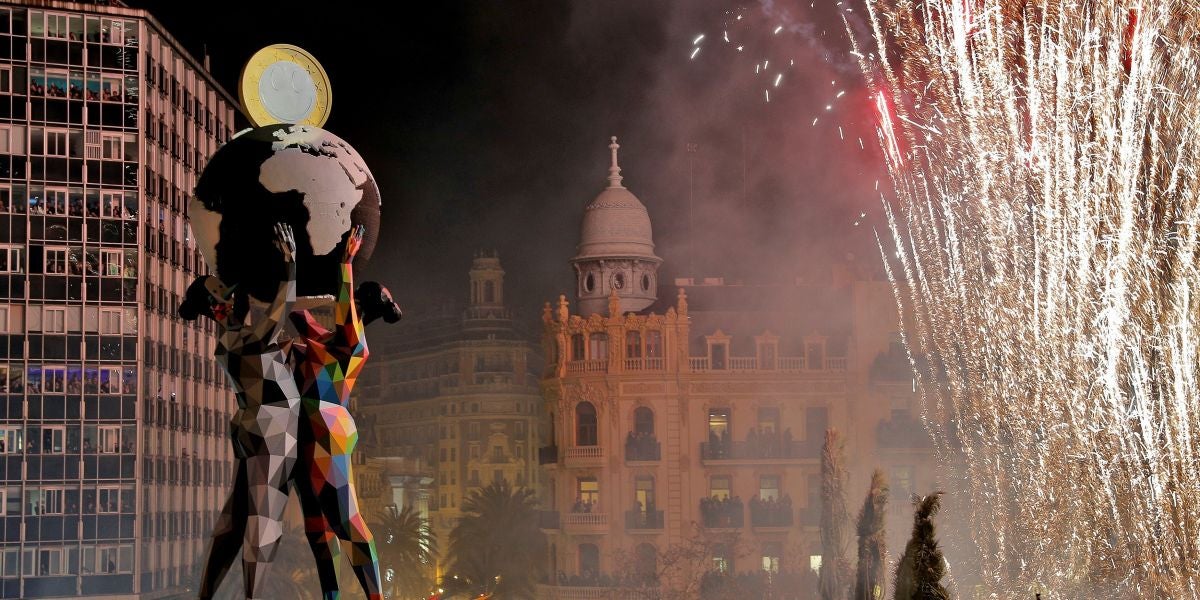 Con la Cremá de la Falla Municipal terminan las Fallas 2018